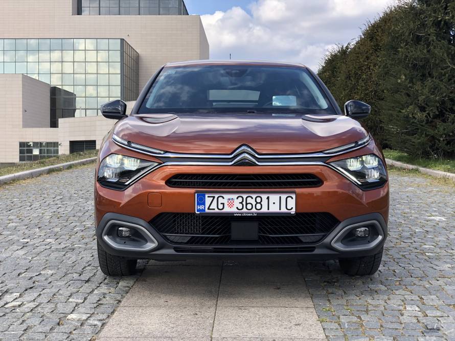 Novi C4 nema puno veze sa starim, ali  je prvak udobnosti