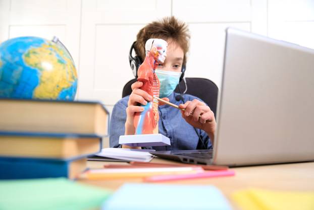 Ovo je 25 životnih lekcija koje ljudi nauče sramotno prekasno