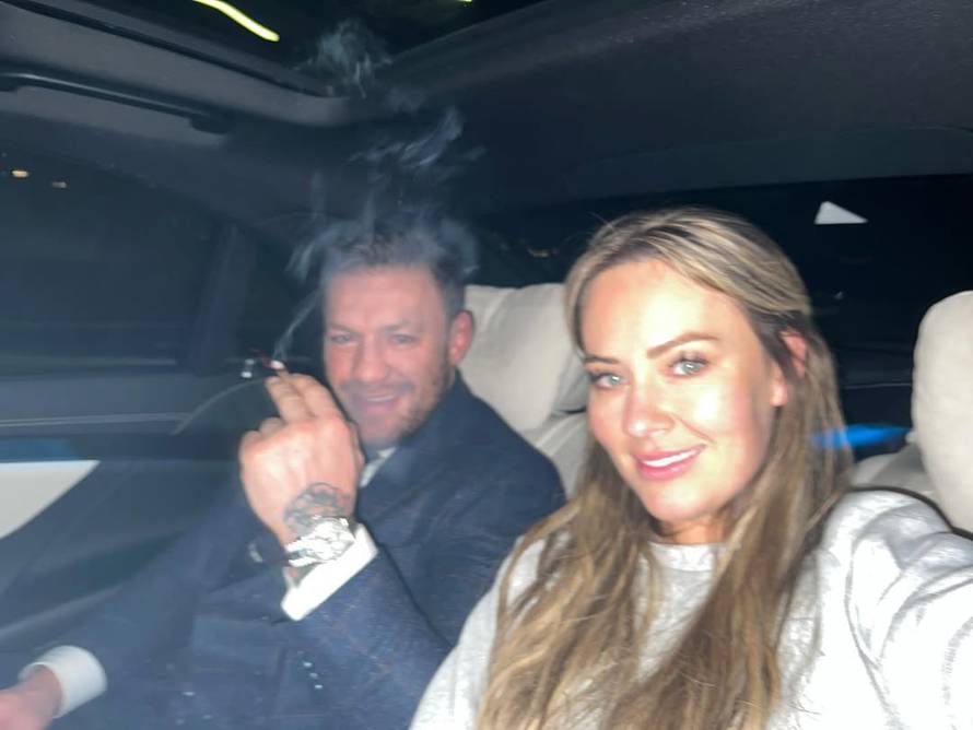 Conor McGregor i Dee Devlin rekli 'da' u Vatikanu!