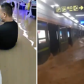 U Kini poplavile ulice, ljudi su zarobljeni u vodi u podzemnoj