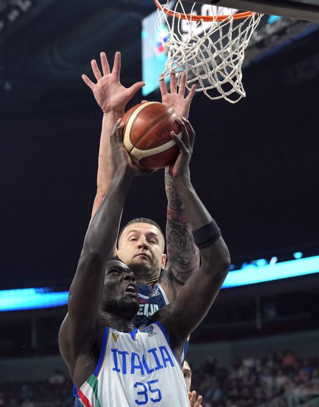 FIBA EuroBasket 2025 - Round of 16 - Italy v Slovenia