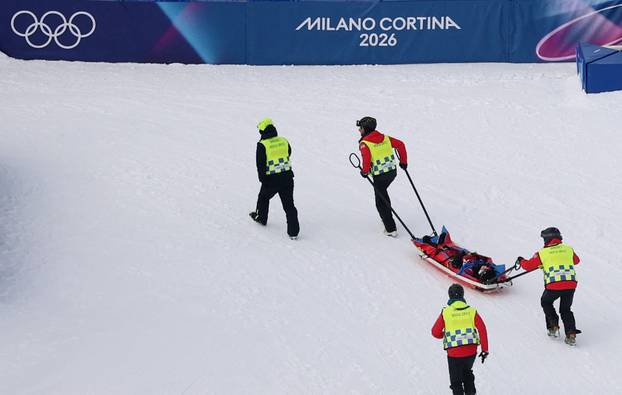 Snowboard - Women's Snowboard Halfpipe Qualification