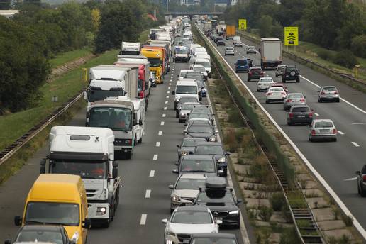 Radovi na pro&scaron;irenju obilaznice u Zagrebu kre&cacute;u nakon sezone. Firme imaju rok od 12 mjeseci