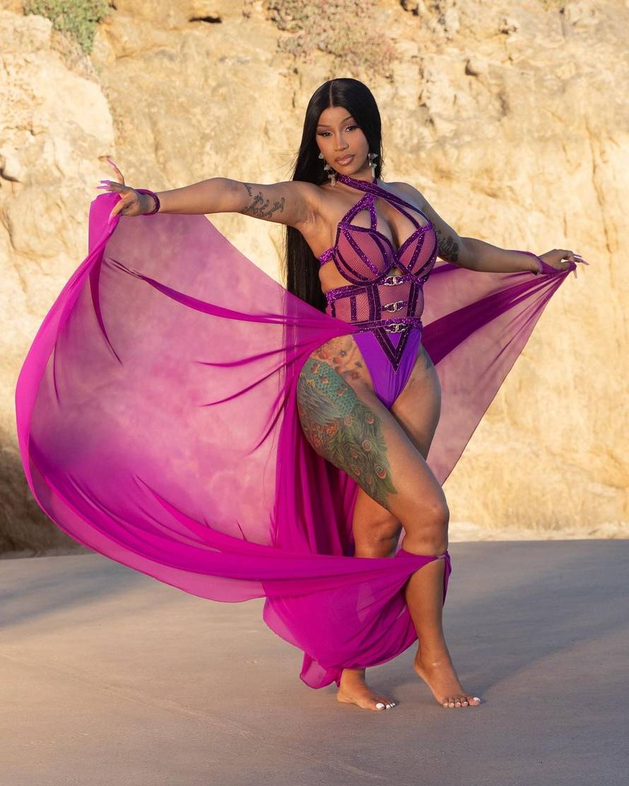 Rastu tenzije na sudu! Cardi B: 'Zaštitarka me snimala dok sam bila u ginekološkoj ordinaciji!'