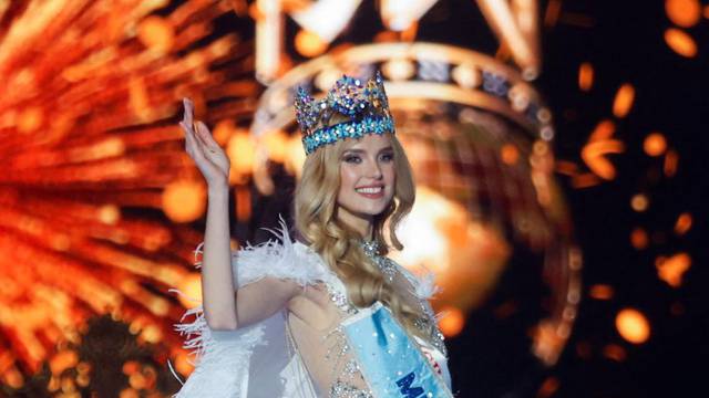 Czech Republic's Krystyna Pyszkova waves after being crowned Miss World at the 71st Miss World finale in Mumbai