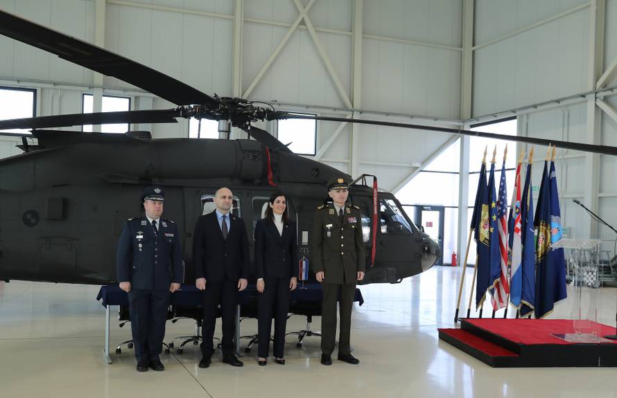 Zagreb: Svečano potpisivanje Ugovora o nabavi osam dodatnih helikoptera Black Hawk 