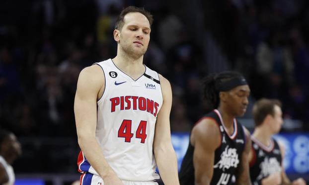 NBA: Los Angeles Clippers at Detroit Pistons