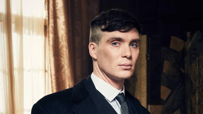 Cillian Murphy otkrio što zaista misli o slavnoj frizuri Tommyja Shelbyja iz 'Peaky Blindersa'