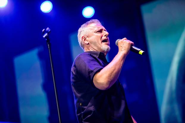 Koncert "Imotski ne zaboravi" na kojem nastupaju Bulić, Zečić i Thompson