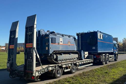 VIDEO Buktinja u Svetoj Nedelji, pomažu 'tenkovi' za gašenje: 'Užas, sve je puno crnog dima'