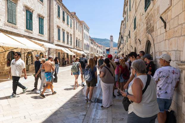 Dubrovnik: Toplinski val i visoke temperature na jugu Hrvatske