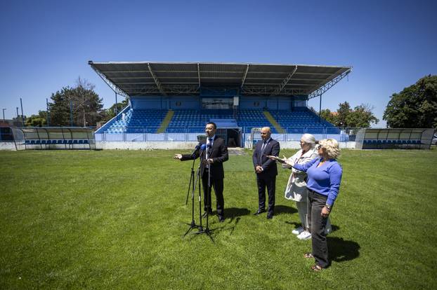 Vukovar:  Konferencija na temu donatorske kampanje „I ti si Vukovar“ za izgradnju Stadiona 12 hrvatskih redarstvenika