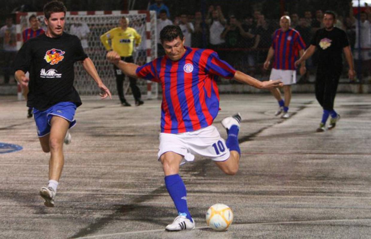 Mogao bi igrati u prvoj ekipi: Balakov zabio i pobrao ovacije