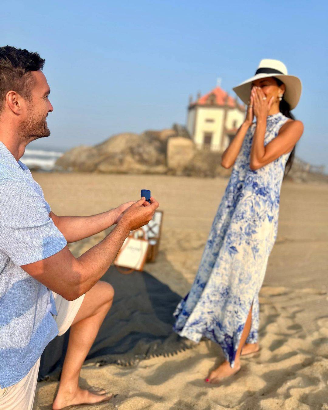 Rekla je 'da'! Zaručila se Nicole Scherzinger na Havajima: Bivši ragbijaš kleknuo i iznenadio ju