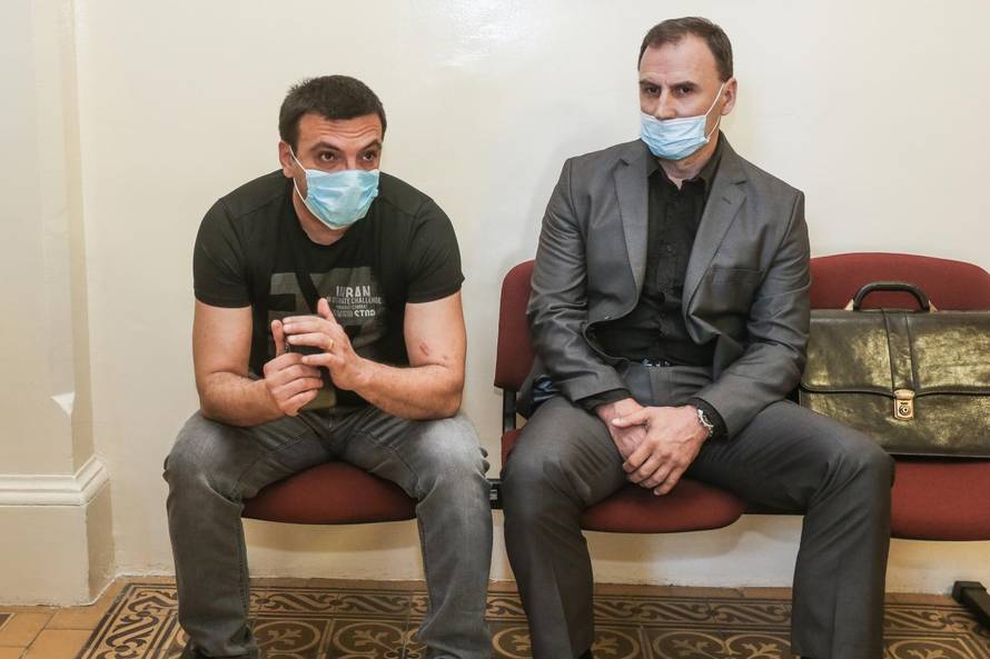 Osijek: Počelo suđenje Franji Vargi i Blažu Curiću za lažiranje prepiske u slučajevima Mamić i Todorić