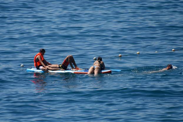 Pula: Velike vrućine potjerale sve na more