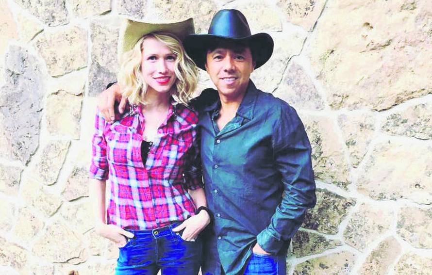 'Agrokorov spasitelj'  Alvarez  izvodi i balade u sapunicama