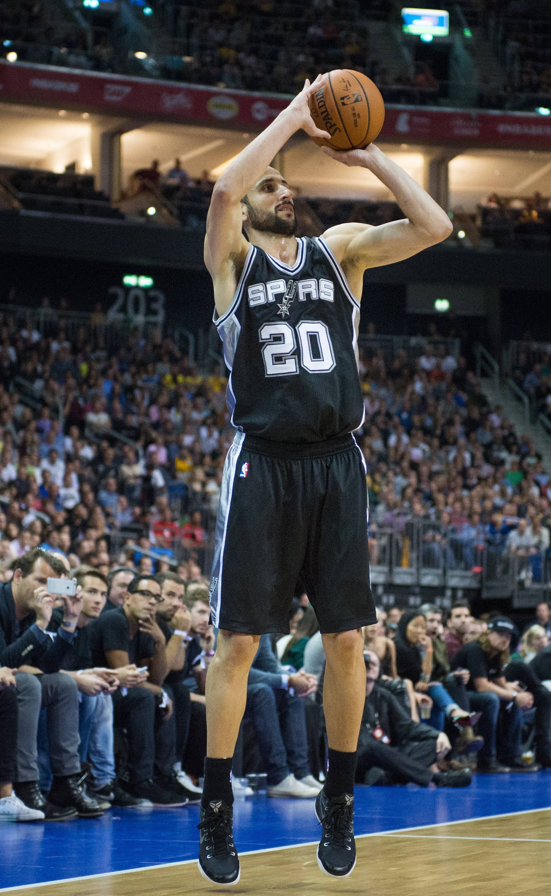 Alba Berlin vs San Antonio Spurs