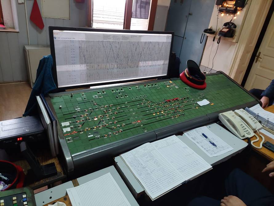 Prometnici zaustavljali jureći vlak: 'Javili su strojovođi, on je skočio i spašavao živu glavu'