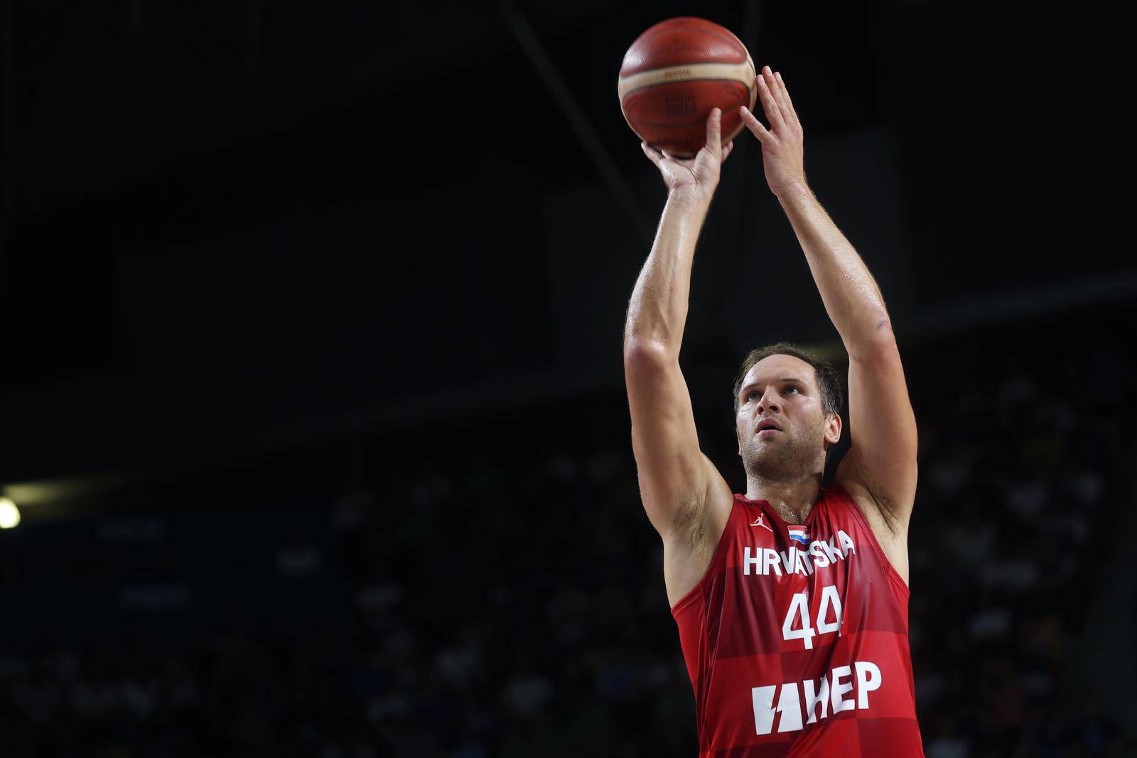 Košarkaši Slovenije svladali su Hrvatsku 94:88 u pripremnoj utakmici za Eurobasket