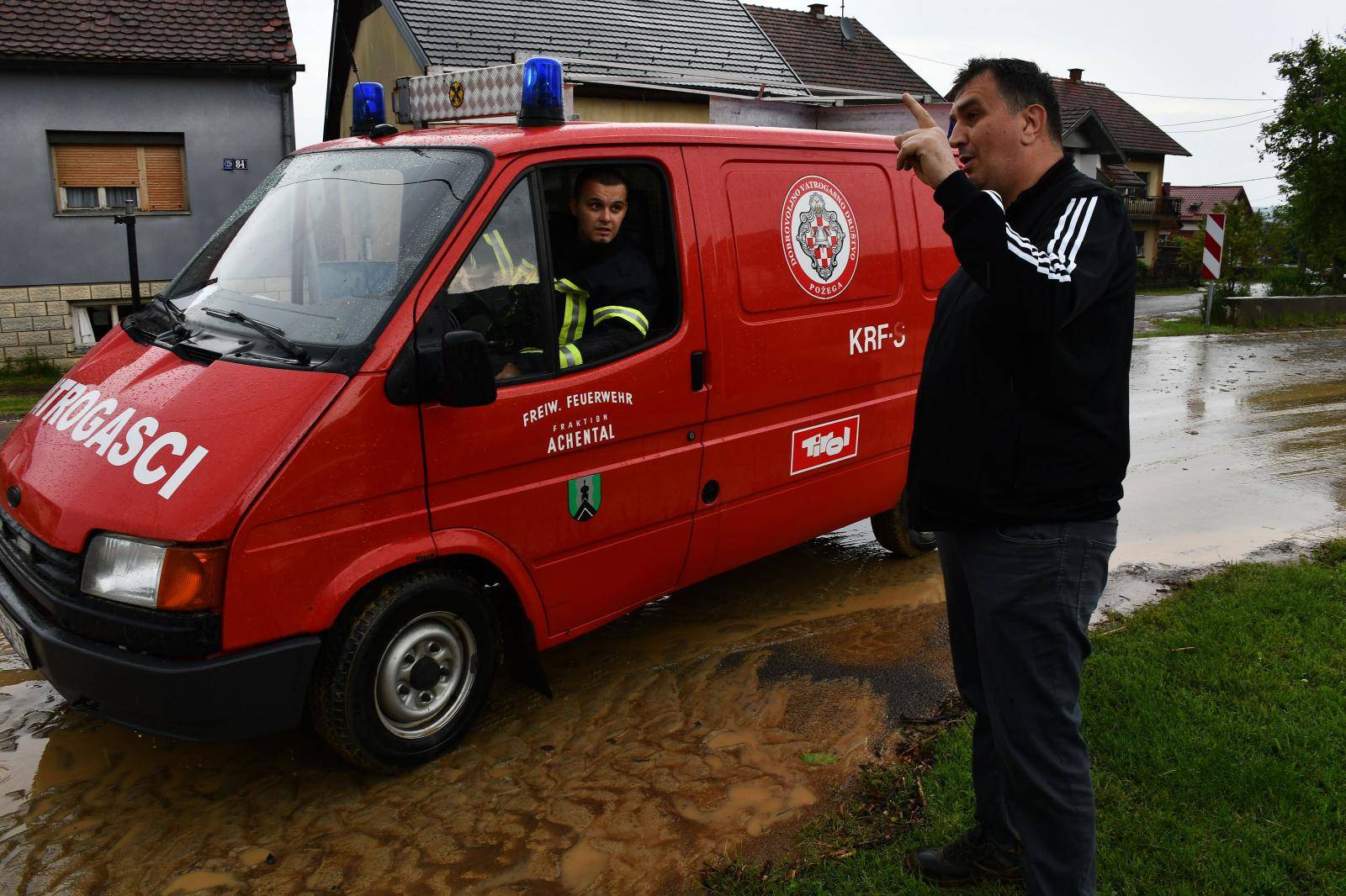 Vidovci: Jako nevrijeme pogodilo požeštinu