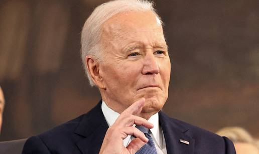 Biden dolazi na Papin sprovod