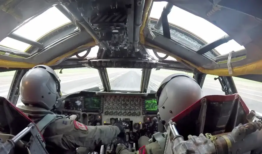 Evo što su američki piloti imali u avionu dok su bombardirali Iran: WC, mikrovalna, hladnjak