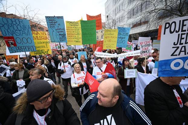 Zagreb: Prosvjed "Sindikalno proljeće" u organizaciji šest sindikata javnih službi