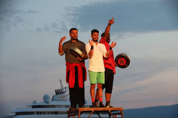 Rijeka: Nastup Urbanog cirkusa iz Maroka na Gatu Karoline Riječke