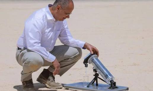 Nobelovac stvorio ure&dstrok;aj koji proizvodi vodu iz pustinje