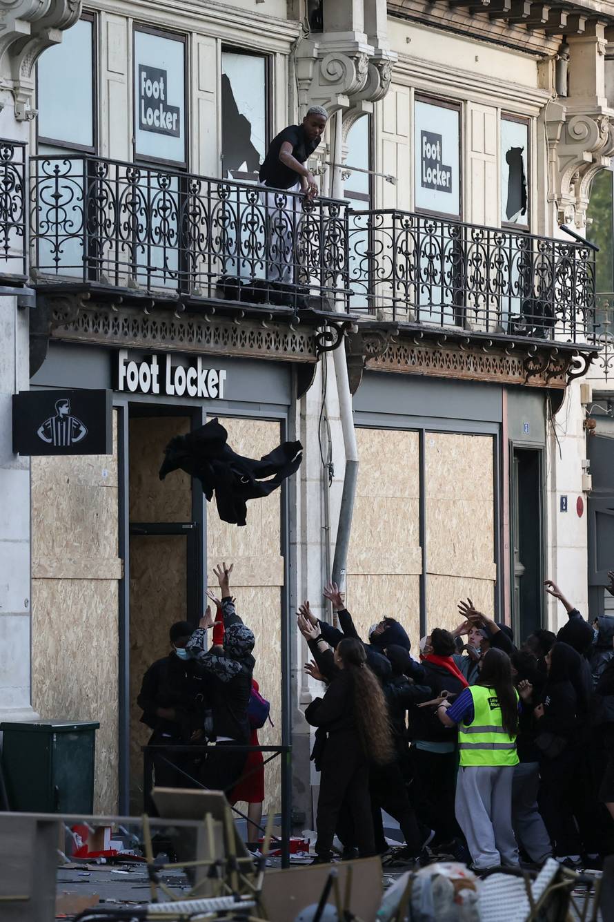 Nationwide protests in France against the cost of living