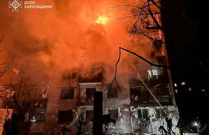 Strašan ruski napad! Pogodili stambenu zgradu i ubili troje