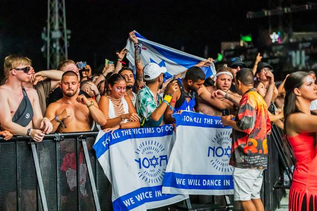 Split: Treća večer Ultra Europe Festivala, Nastup DJ-a Vini-Vici