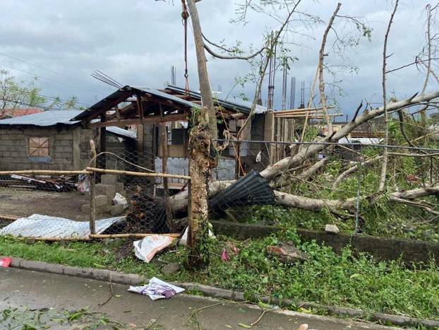 Aftermath of Super Typhoon Man-Yi, in Catanduanes province