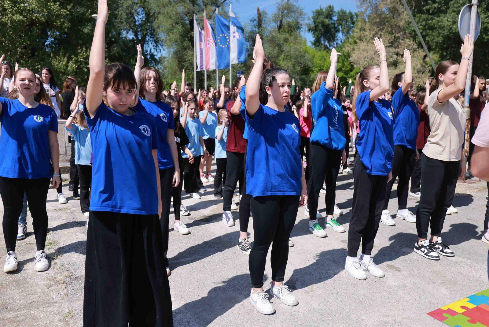 Osječani zaplesali u rim tim tagi dim ritmu