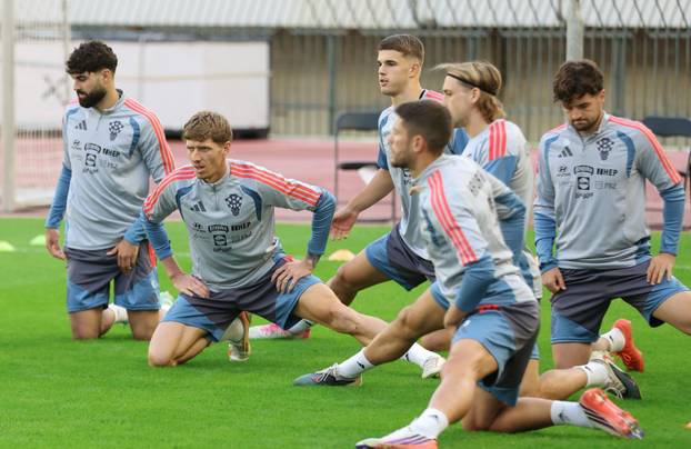 Split: Trening hrvatske nogometne reprezentacije uoči sutrašnje utakmice protiv Španjolske