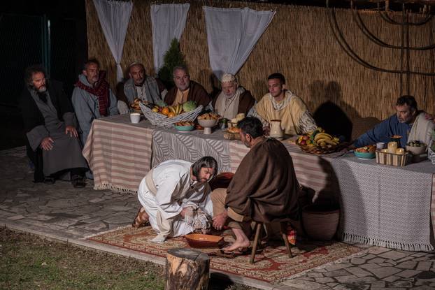 Imotski: Uprizorenje 24. Žive slike Muke Isusove