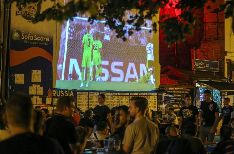 Zagreb: Gledanje nogometne utakmice izmeÄu Rosenborga i Dinama u centru grada