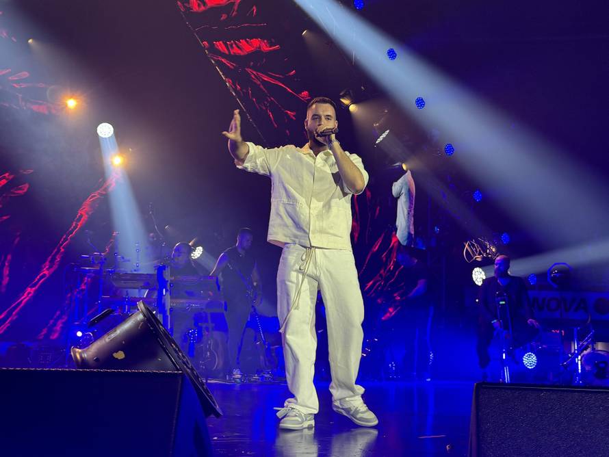 Prijović u Zadru održala čak 40. koncert turneje: Dovela repera pa odjenula izazovni kostim...