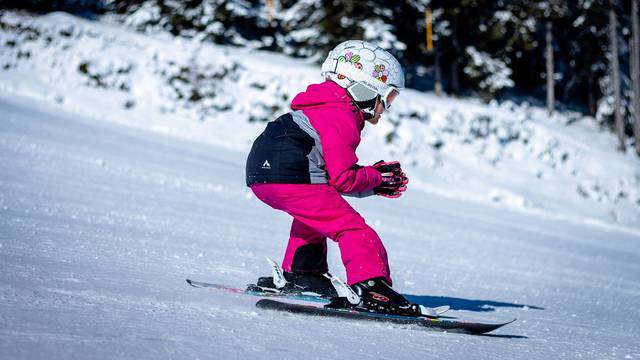 Najbolje dječje skijaške jakne