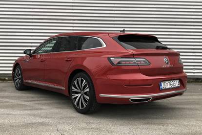 VW Arteon Shooting Brake je prostran karavan s mnogo stila