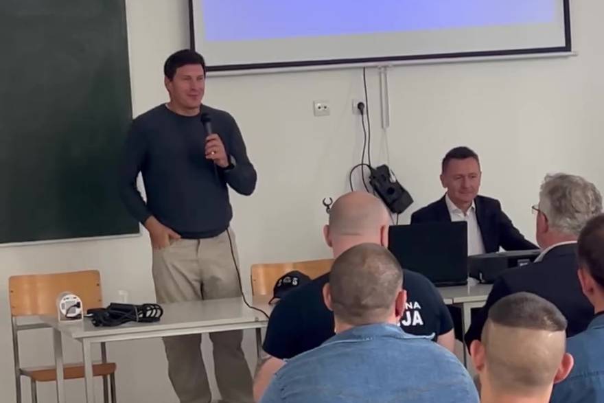Video Ivica Kostelic visited prisoners in Glina: ‘Mixed feelings of severe penance and hope …’