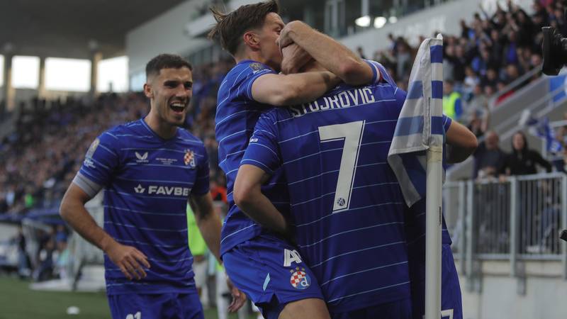 VIDEO Dinamo - Rijeka 2-0: 'Modri' na Stojkovićev pogon pregazili Riječane i uzeli Kup