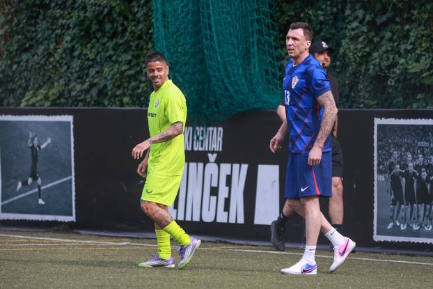 Zagreb: Revijalna utakmica legendi Dinama i hrvatske nogometne reprezentacije u čast Nikole Pokrivača