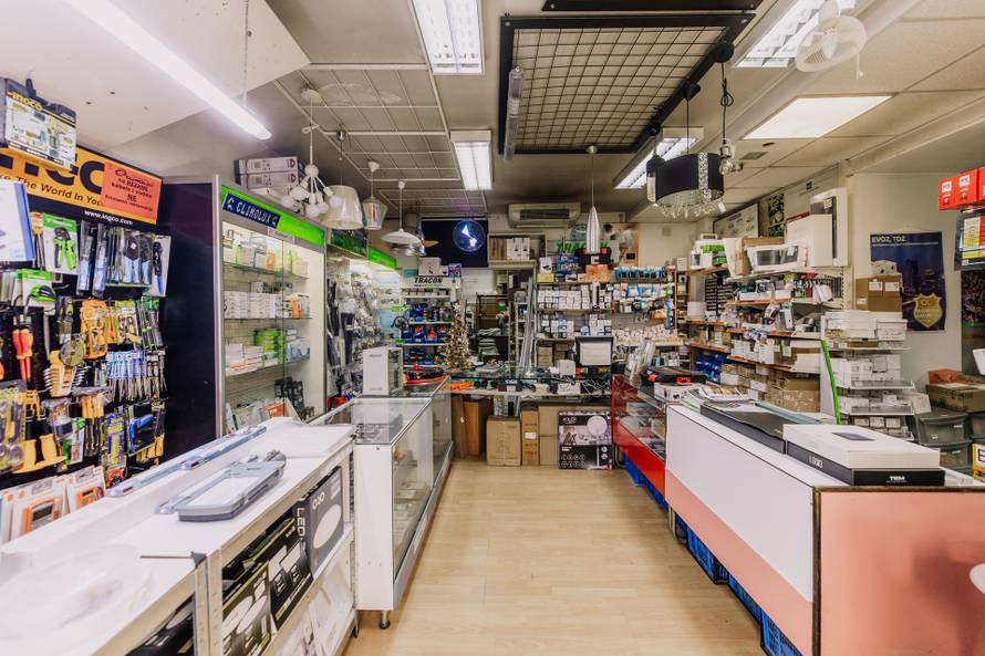 Pametni izbor u elektrotehnici: kako prepoznati dobrog partnera u moru ponude