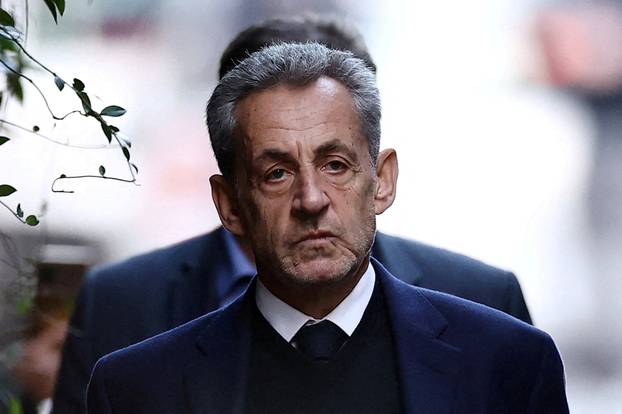 FILE PHOTO: FILE PHOTO: Former French president Sarkozy goes to jail to begin five-year sentence