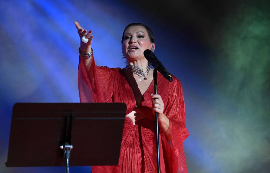 Zagreb: Nina Badrić održala koncert u Lisinskom