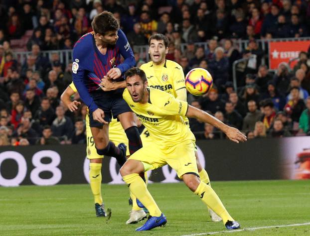 La Liga Santander - Barcelona v Villarreal