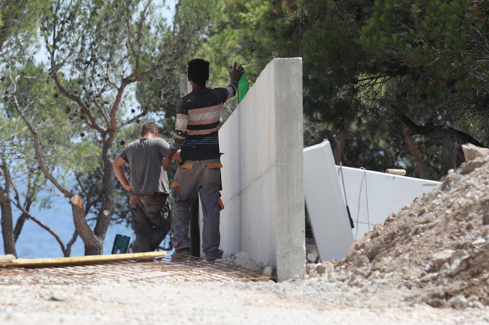 Zabranjeni radovi na gradilištu na Murteru koji su se odvijali ilegalno