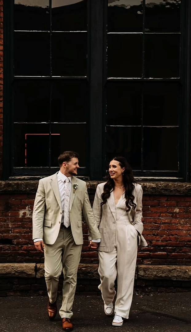 FOTO Sve više žena se udaje za gay muškarce zbog financijske i emocionalne podrške...